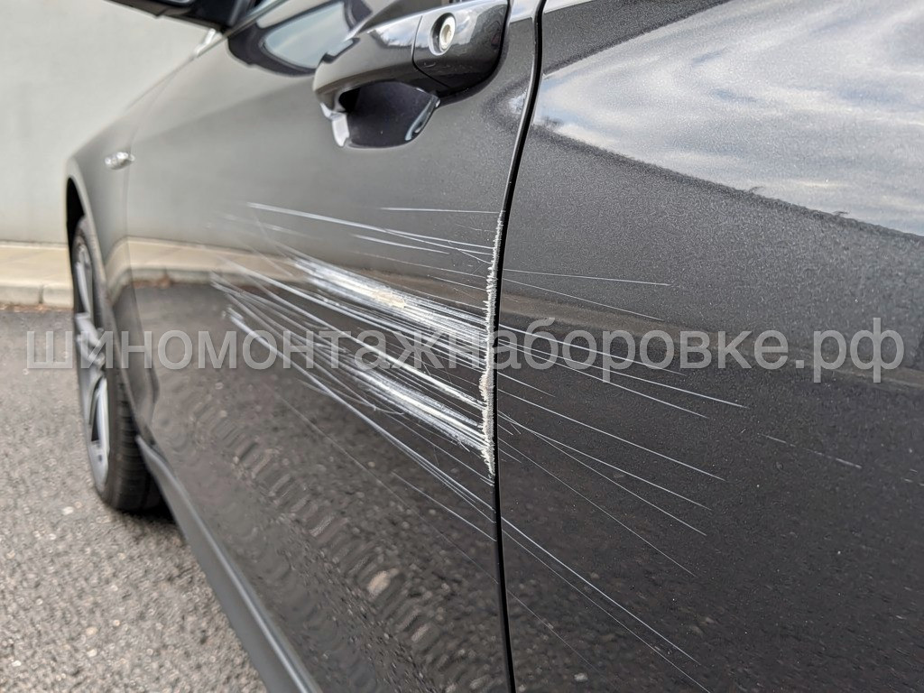 Ubrat-carapiny-na-avto